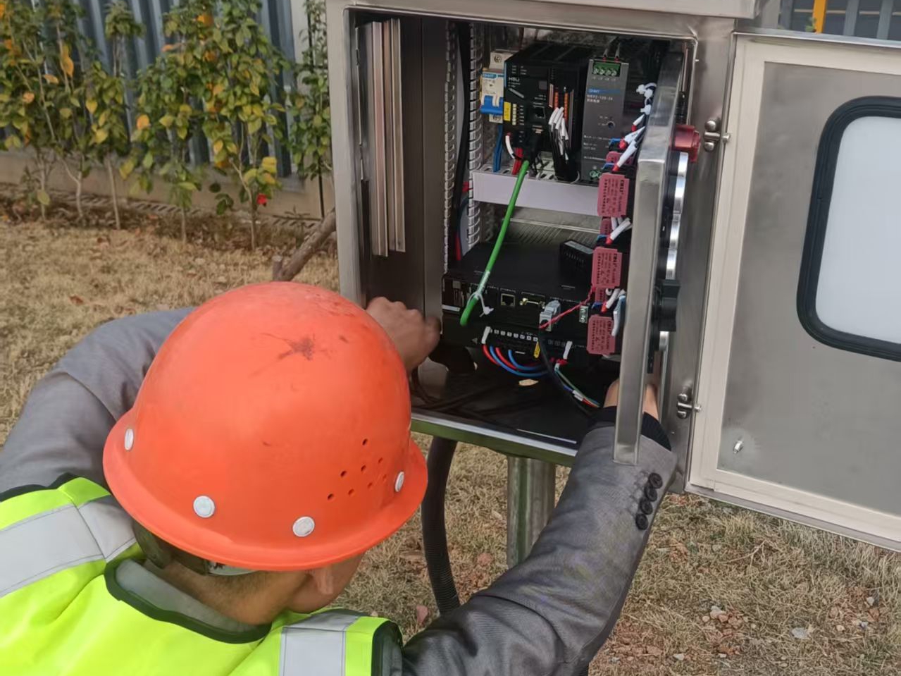 設(shè)備維修維保